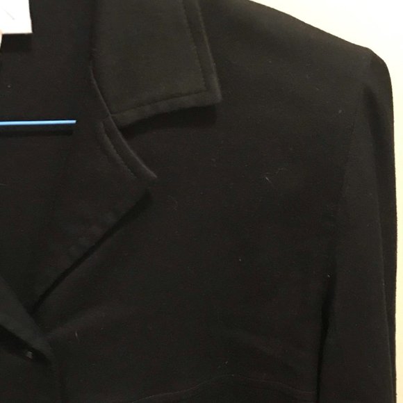 Wildlife Sportswear 5 button soft fab jacket, SM - Picture 4 of 5